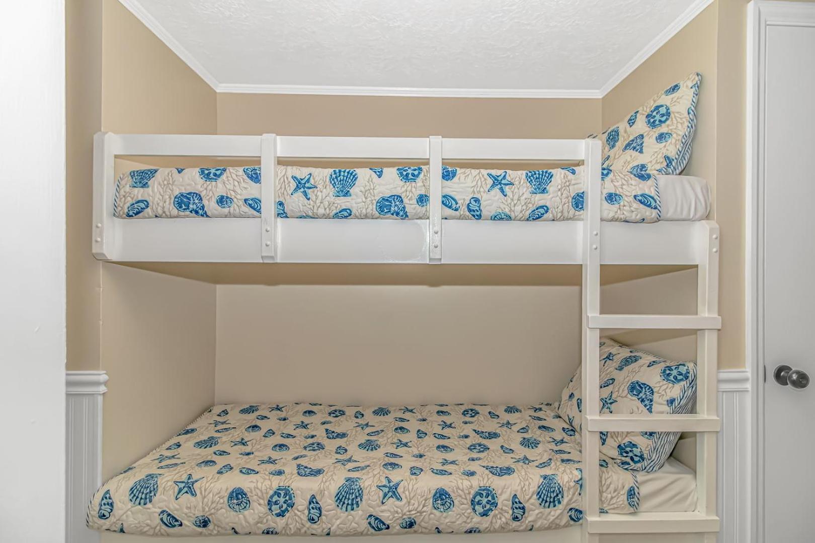 Exceptional Ocean-Pier-Pool Front 1 Bedroom Condo Garden City エクステリア 写真